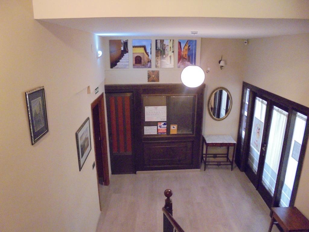 Tarazona 帕拉赛特阿赛迪亚诺斯旅馆酒店 外观 照片